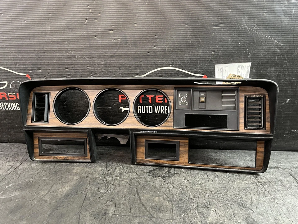 91-93 DODGE W150 ПРИБОРНОЙ ПАНЕЛИ СПИДОМЕТР ПРИБОРНОЙ ПАНЕЛИ ПРИБОРНОЙ ПАНЕЛИ ОБОДОК ОТДЕЛКИ - Изображение 1 из 4