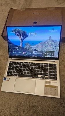 ASUS VivoBook X1505V | i7 1355U | 16GB RAM | 1TB SSD | 15.6" FHD 3K | Win 11  - Image 1 of 4