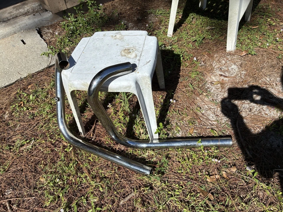 Triumph TT Pipes - Image 1 of 1