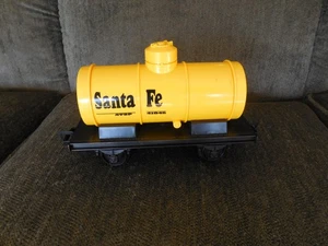 EZTEC G GAUGE TRENO ESPRESSO SANTA FE ATSP 41045 GIALLO CUPOLA SINGOLA CARRO CISTERNA - Foto 1 di 7