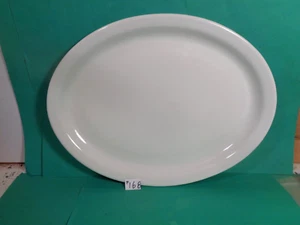 Lubiana 11 3/4" x 9" White Oval Restaurant Ware Serving Platter (Used/EUC) - Picture 1 of 7