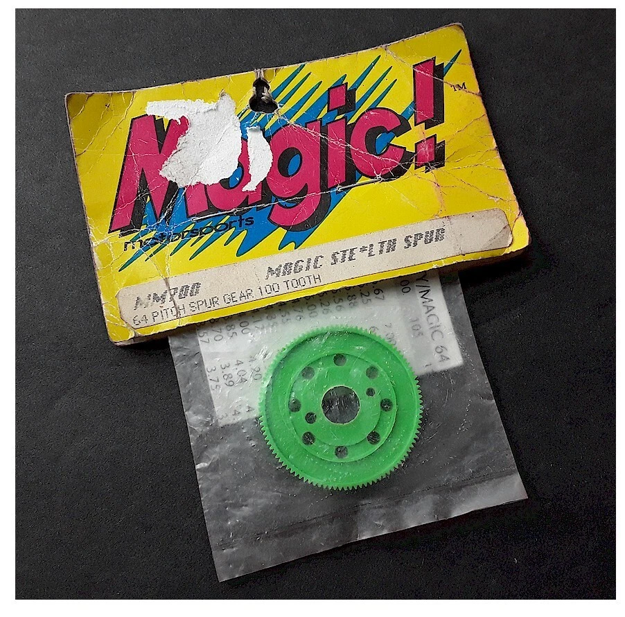 Vintage RC Trinity 100 Tooth 64 Pitch Magic RC10 Stealth Spur Gear Green MM700 - Image 1 of 1
