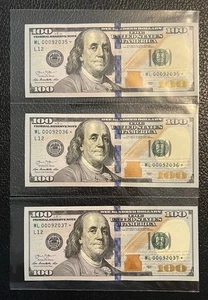 3x $100 Bills 💵 *Star Note* Series 2013 RARE Consecutive numbers 000 ⭐️⭐️⭐️ - Picture 1 of 2