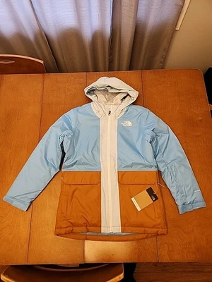 Chaqueta aislante THE NORTH FACE Freedom azul etéreo talla grande para niñas Foto 1 de 4