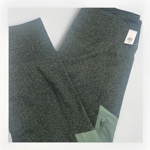 Old Navy Cozecore High-Rise Go-Dry Ankle Leggings Zip Pockets XL NWT #724753 - Picture 1 of 9