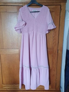 lined pink Dress Medium By Grace Karin - Picture 1 of 5