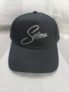 TOTALMENTE NUEVA GORRA NEGRA SELENA QUINTANILLA y los dinosaurios logotipo brillante - Imagen 1 de 6