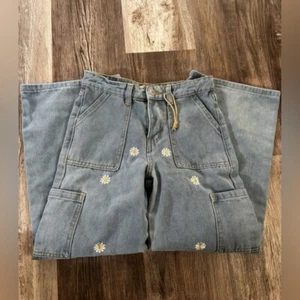 Embroidered Daisy Denim Jeans - Picture 1 of 5