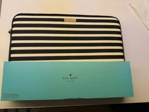 Kate Spade Laptop Sleeve Fairmont Square Black/Cream Stripes 13" Apple Macbook - Picture 1 of 3