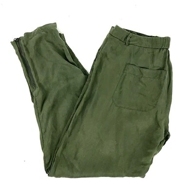 Pantalones de chándal Guess para mujer 4 verdes militares bolsillos cremallera al tobillo seda vegana Cupro Foto 1 de 4