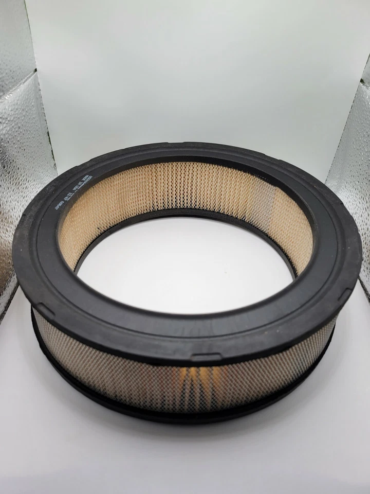 Pieza de filtro de aire original Mopar # 05016646AA Foto 1 de 2
