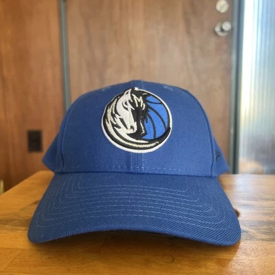 Dallas Mavericks Gorra Ajustable New Era 9Forty Parche Sombrero Azul NBA Foto 1 de 4