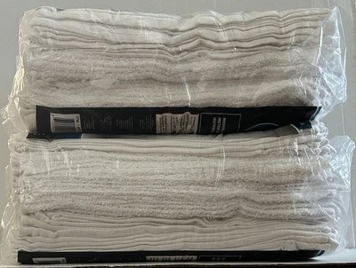 Toalhas Unitex 100% algodão, brancas, 14 pol x 17 pol, pacote aberto com 95 unidades - Imagem 1 de 2