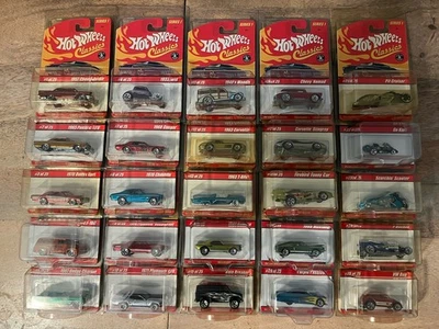 Hot Wheels Classics Series Juego Completo de 25 Coches Nuevo en Caja Nuevo Estado Foto 1 de 4