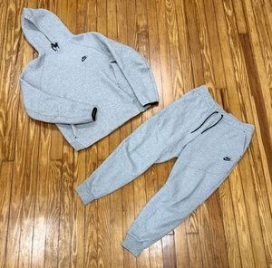 Nike Sportswear Tech Fleece Gray Tracksuit Men’s Size Large Sweatsuit - Picture 1 of 3