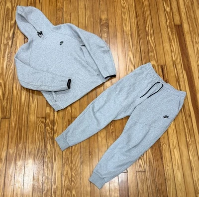 Nike Sportswear Tech Fleece Gray Tracksuit Men’s Size Large Sweatsuit - Image 1 of 3