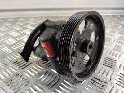 Bomba de dirección asistida diésel Volvo S40, V40 2002 NAB18800 Foto 1 de 2