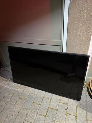 Samsung QN43LS03AAFXZA 43" The Frame QLED 4K UHD Smart TV with One Connect - Image 1 of 4