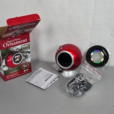 Digital Photo Ornament W/ USB Cable MAC & Windows Compatible  Holds 60 Photos - Image 1 of 4