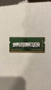 Memoria para computadora portátil Samsung 8 GB 1Rx8 PC4-2400T DDR4 SODIMM M471A1K43BB1-CRC - Imagen 1 de 2