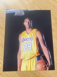 2009 Kobe Bryant Originalfoto 8x10 SELTEN LA Lakers Icon MVP HOF Porträt datiert - Bild 1 von 7