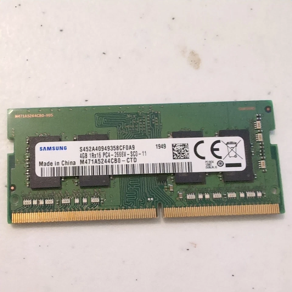 Samsung 4GB RAM Laptop 1Rx16pc4-2400t-SCO-11 - Image 1 of 2