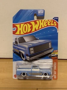 Hot Wheels 2025 Mainline Case G '83 Chevy Silverado Blue Light Blue Sky - Picture 1 of 2