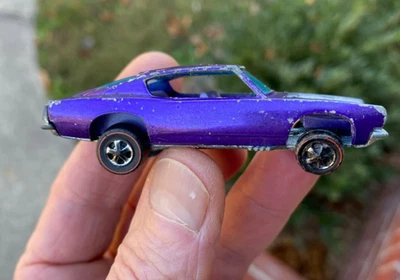 1967 Hot Wheels Redline НА ЗАКАЗ BARRACUDA Фиолетовый АВТОМОБИЛЬ Фиолетовый Интерьер ОТСУТСТВУЕТ КАПОТ - Изображение 1 из 4