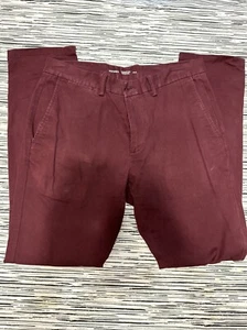 Old Navy Burgundy Red Chino Ultimate Slim Built-In Flex Pants Men's Size 32x32 - Picture 1 of 6