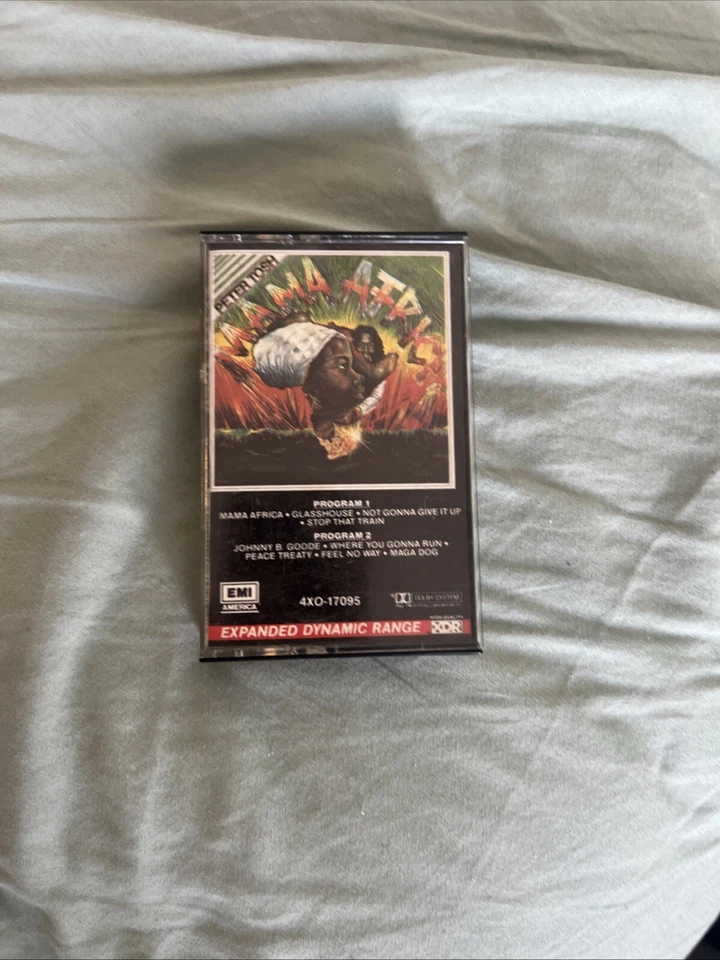 Peter Tosh- Mama Africa- 1983 Cassette Album EMI America 4XO-17095 Reggae Foto 1 de 4