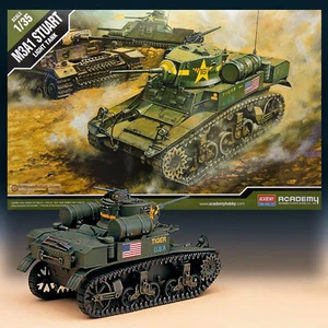 ACADEMY 13269 1/35 M3A1 STUART LIGHT TANK KIT - Picture 1 of 7