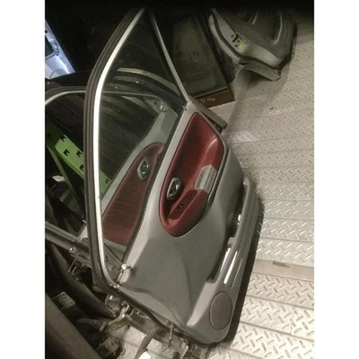 PUERTA DELANTERA DERECHA SUZUKI GRAND VITARA XL7 (01-06) 2.0 16V HDI SUV 2001 Foto 1 de 3