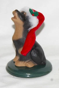 Perro Byers Choice Rottweiler con sombrero de Santa en base - Nuevo - ENVÍO GRATUITO - Imagen 1 de 4