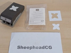 Stampin' Up! Blumenstanzer mit vier Blütenblättern Handarbeit - sehr guter Zustand, abschließbar - UK schneller Versand! - Bild 1 von 15