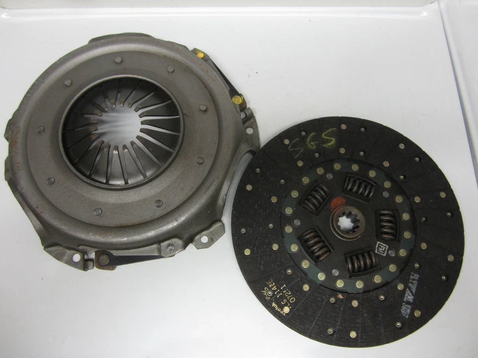 Conjunto de embrague de 11 pulgadas reconstruido Ford F-100 F-150 80-83 MOTORCRAFT C6R-7563-SGS  Foto 1 de 4