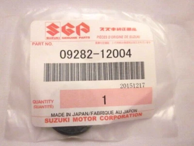 Suzuki RG500  Exhaust Valve Holder Oil Seal NOS RG400 Walter Wolf    09282-12004 Foto 1 de 2