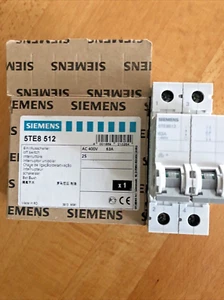 Siemens 5TE8512 Ein- Ausschalter 63A 400V 2S 2polig - Bild 1 von 6