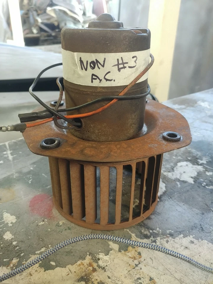 Ventilador de tablero Ford Thunderbird 1964/65/66 sin aire acondicionado fomoco Foto 1 de 4