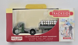 LLEDO TRACKSIDE DG148003 SCAMMELL SCARAB FLATBED & CRATES Co-Op 1.76  OO GAUGE - Picture 1 of 2