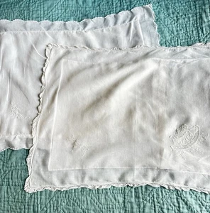 Set of 2 Feltman Brothers Hand Embroidered Baby Pillowcase Nursery Baptism Old - Picture 1 of 18