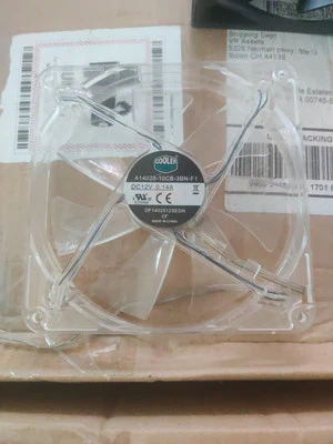 COOLER MASTER A14025-10CB-3BN-F1 DF1402512SEDN 140MM CLEAR Red LED FAN 12V 0.14A - Image 1 of 2
