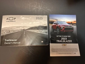 Owner Manual for 2023 Chevrolet Trailblazer Owner's Manual Set - Bild 1 von 7