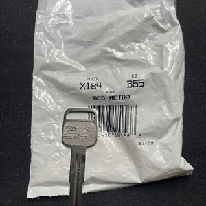 1- Replacement Car Key Blank For Chevrolet GMC W4 W5 Isuzu Geo Honda Suzuki USA - Bild 1 von 3