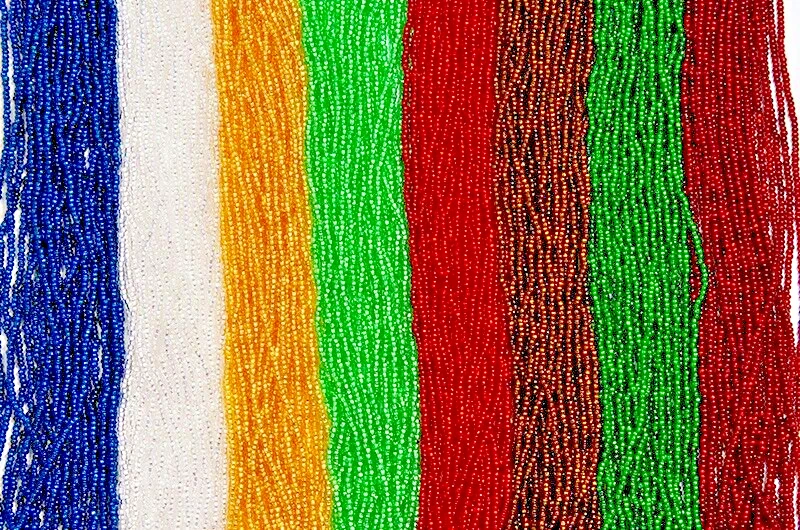 Paquete de perlas de semillas de vidrio de rocaille checas 11/0 Preciosa Jingle Bells Foto 1 de 1