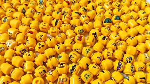 LEGO Minifig Head Bundle (x20) - Huge Minifigure lot - Brand New & Genuine - Picture 1 of 4