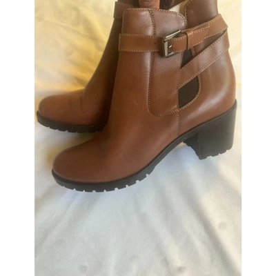 Bota de tornozelo Paul Noyen marrom feminina tamanho 38 feita na Itália couro salto bloco - Imagem 1 de 4