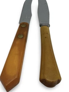 Dos cuchillos vintage con mango de baquelita 1 marrón y 1 marrón y naranja - Imagen 1 de 9