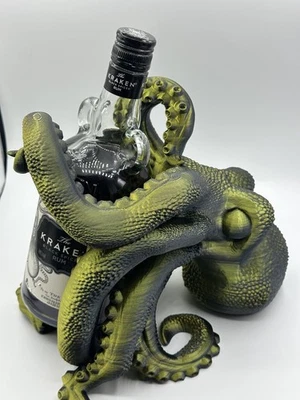 Kraken Rum Bottle Holder 700ml-Exotic Collection Gold/Black Color - Image 1 of 4