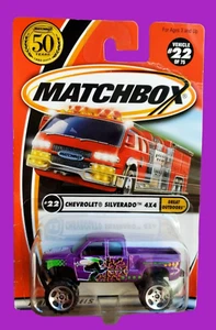 Chevrolet Silverado 2001 Matchbox GM 4x4 50 años excelente exterior púrpura 1:64 - Imagen 1 de 14