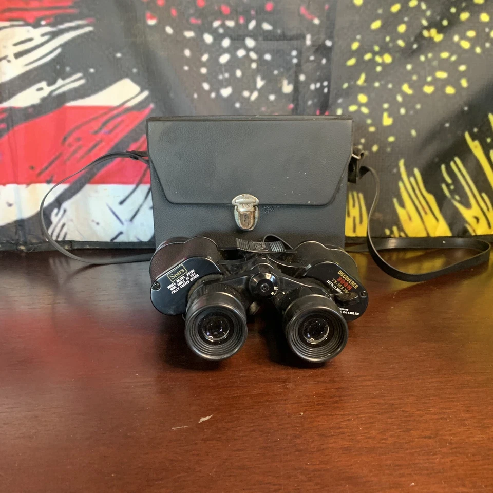 Vintage SEARS Binoculars 7-15x35mm Model 583.25200 Discoverer Wide Zoom Case - Image 1 of 4